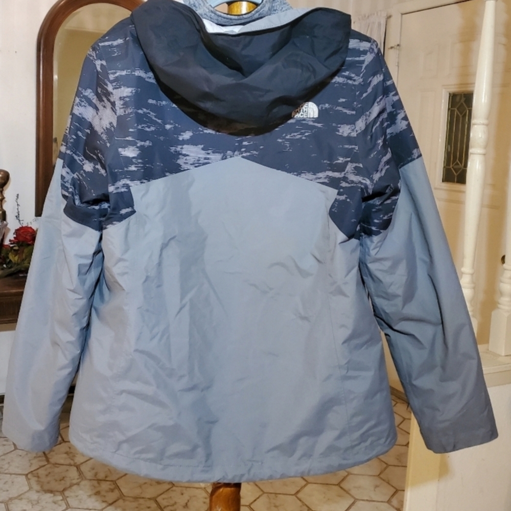 The North Face Blue Ski Jacket with Three In One Triclimate Design - Picture 2 of 5